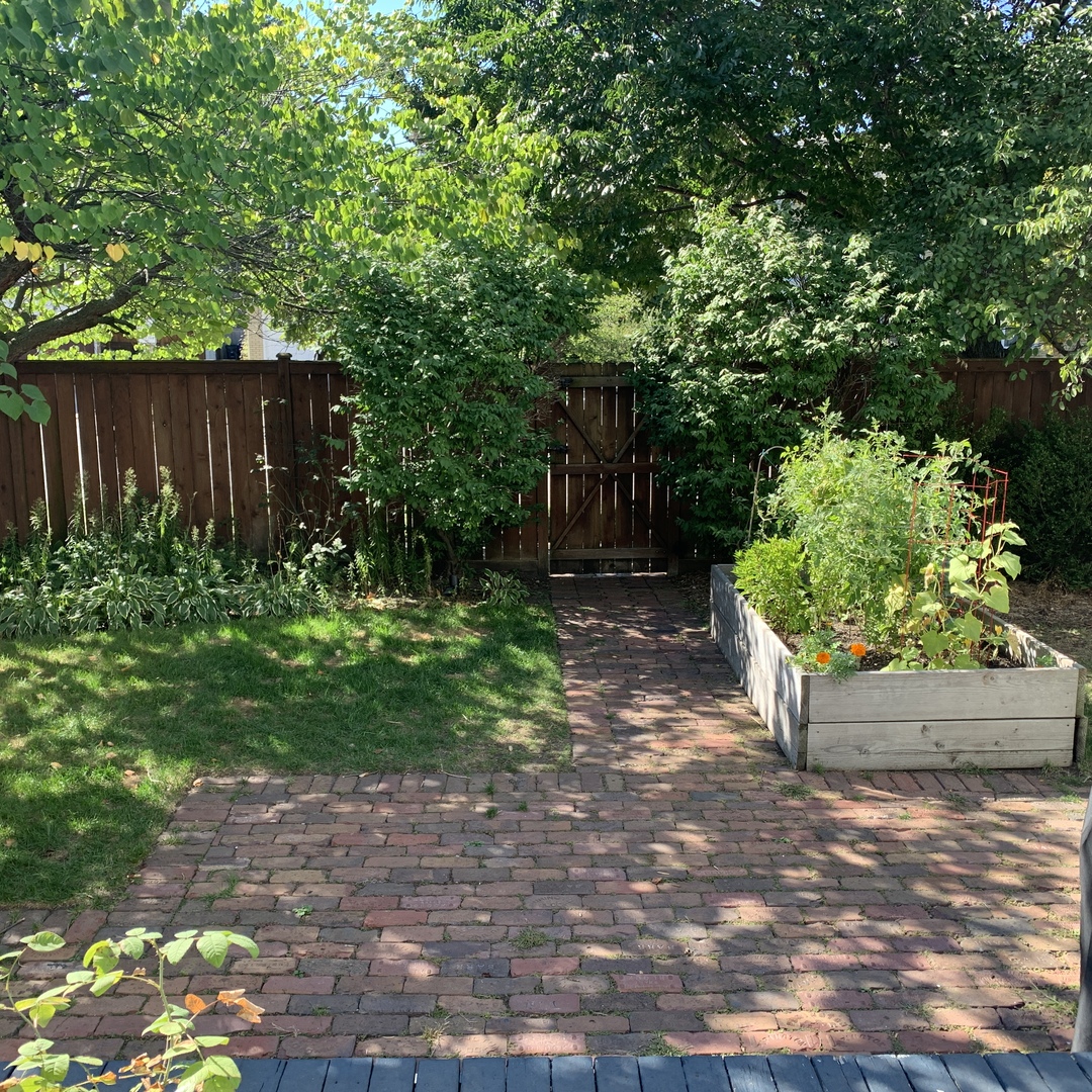 834 Monroe Street Evanston, IL 60202 - Photo 24 of 28