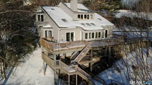 $595,000 | 603 Lake Drive, Guilford, CT 06437