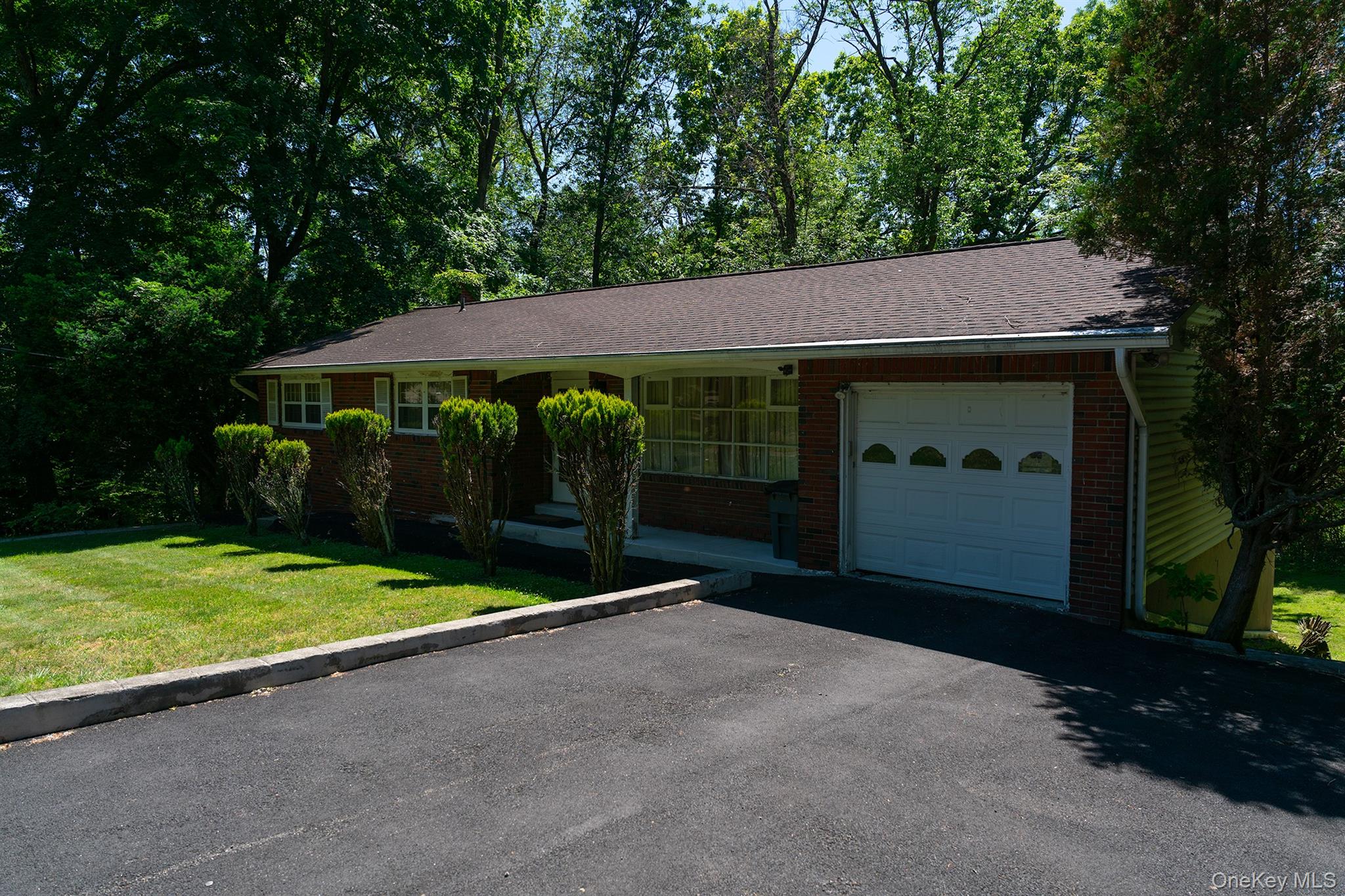 81 Hempstead Road Spring Valley, NY 10977 - Photo 2 of 26