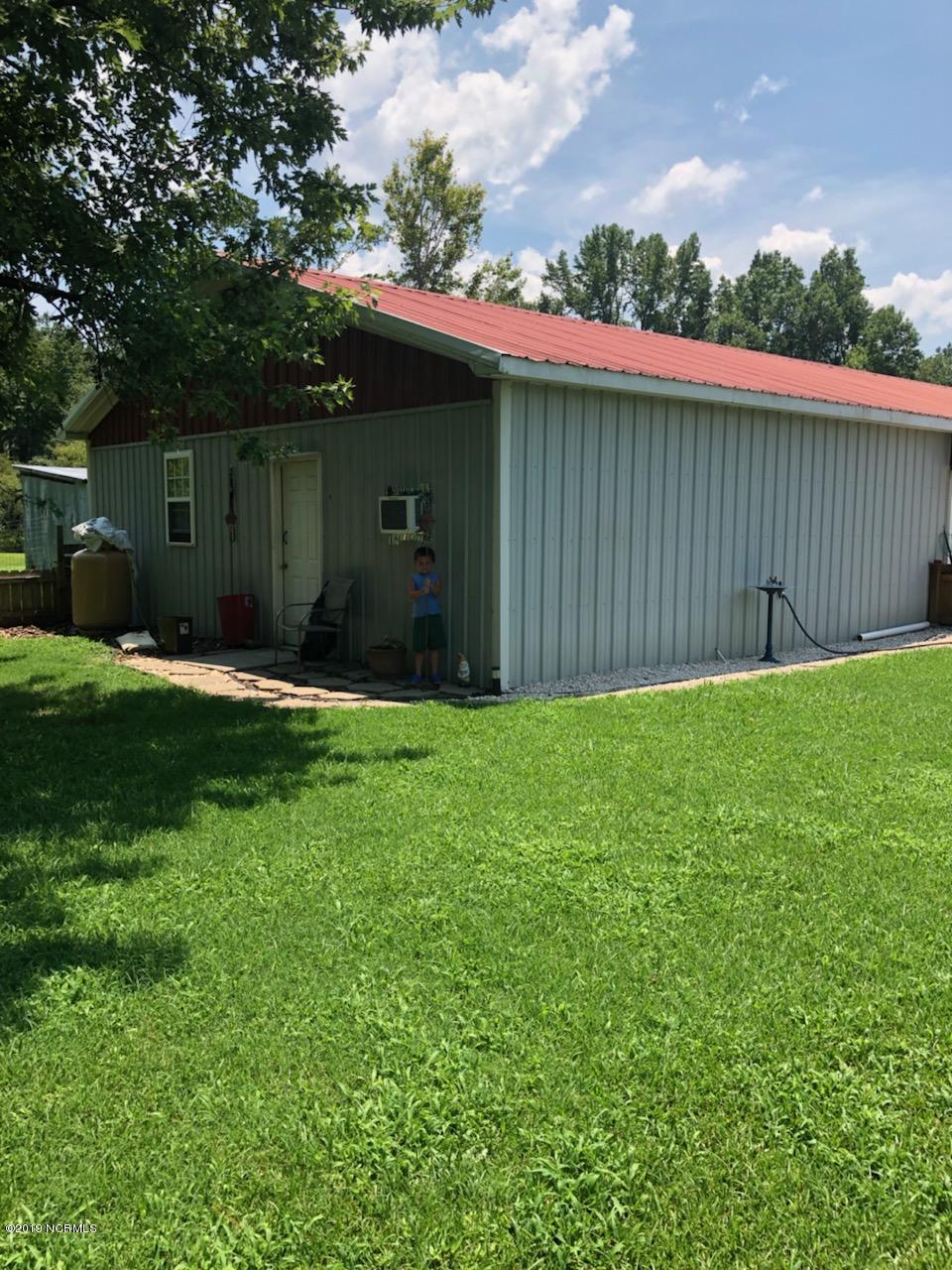 211 Midway Road Whiteville, NC 28472 - Photo 30 of 55 IMG_1771