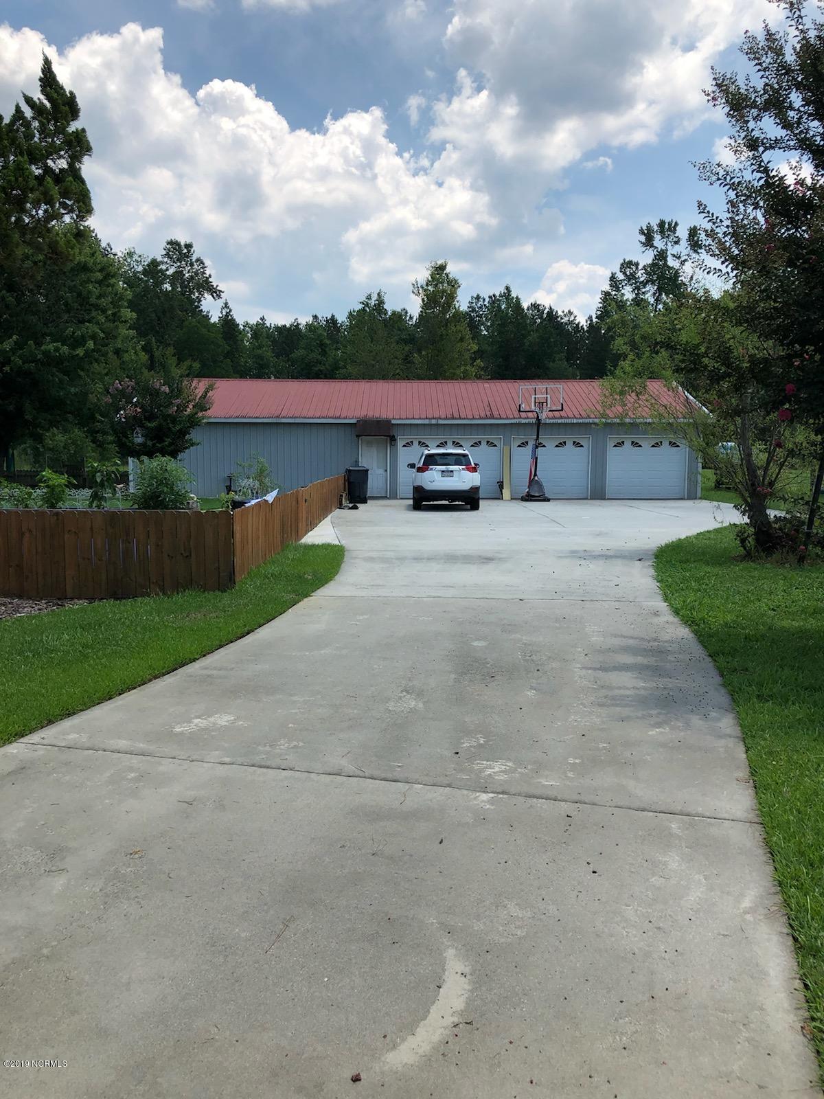 211 Midway Road Whiteville, NC 28472 - Photo 3 of 55 IMG_1764