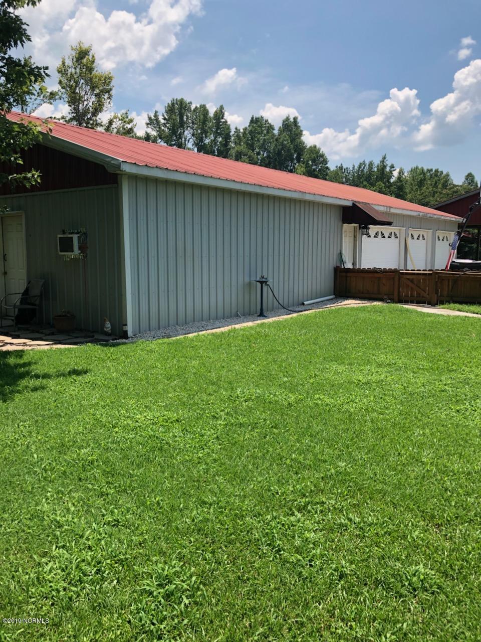 211 Midway Road Whiteville, NC 28472 - Photo 31 of 55 IMG_1772