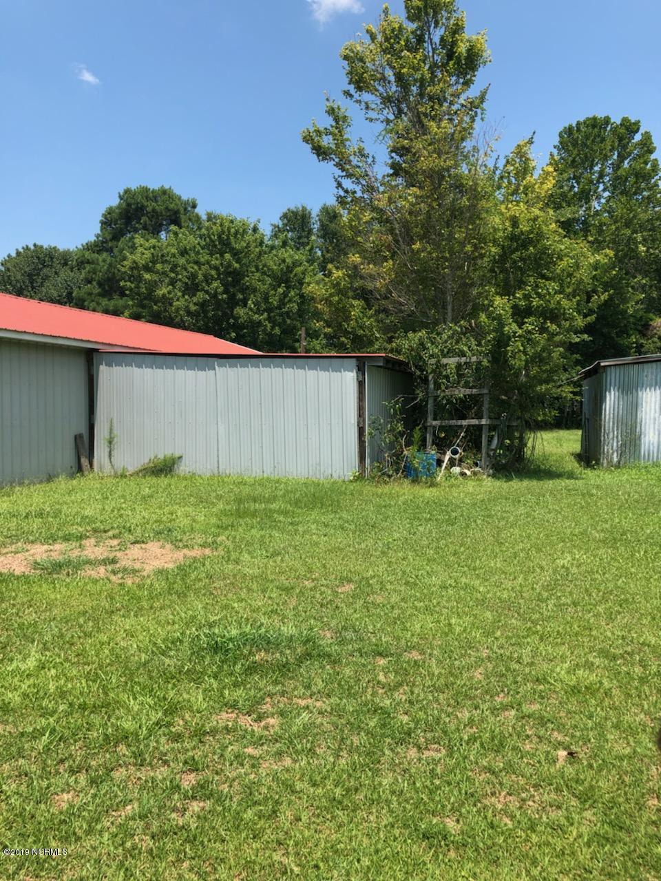 211 Midway Road Whiteville, NC 28472 - Photo 32 of 55 IMG_1775