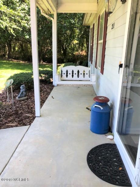 211 Midway Road Whiteville, NC 28472 - Photo 4 of 55 IMG_1971