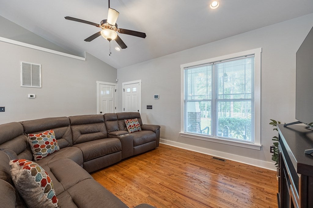 348 Loman Road Meherrin, VA 23954 - Photo 8 of 41 Gallery Image 8