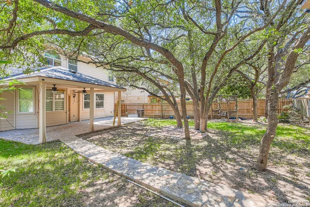 $365,000 | 8202 Eagle Peak, Helotes, TX 78023