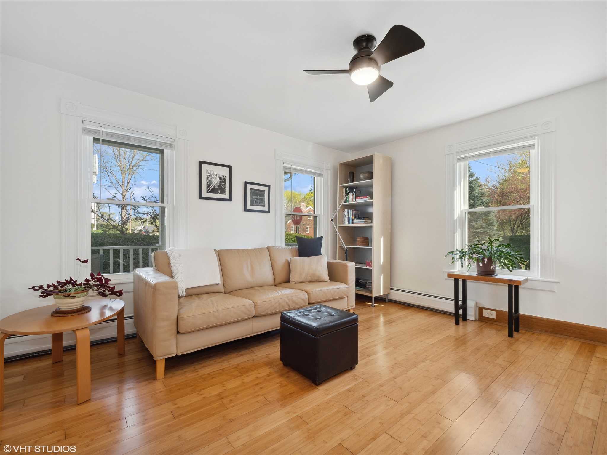 20 John Street Beacon, NY 12508 - Photo 7 of 36 a living room with furniture