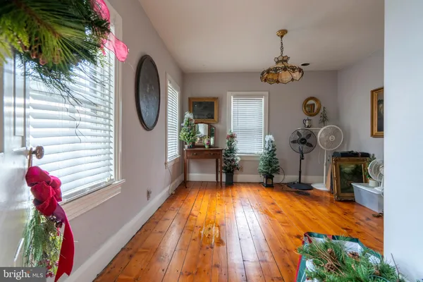 $379,000 | 975 Gravel Pike, Palm, PA 18070
