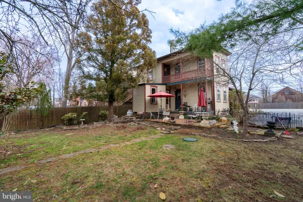 $379,000 | 975 Gravel Pike, Palm, PA 18070
