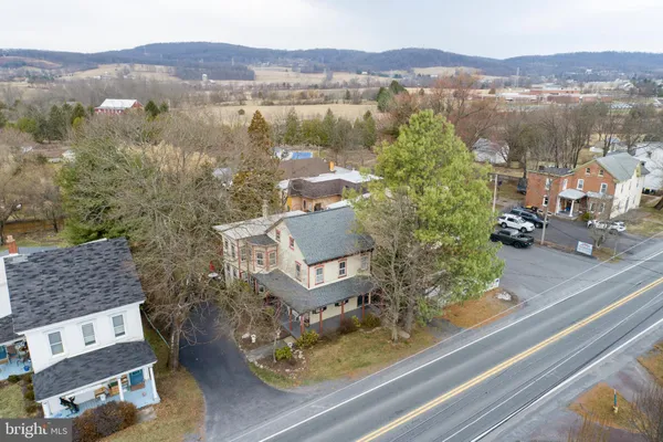 $379,000 | 975 Gravel Pike, Palm, PA 18070