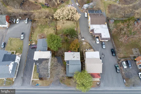 $379,000 | 975 Gravel Pike, Palm, PA 18070