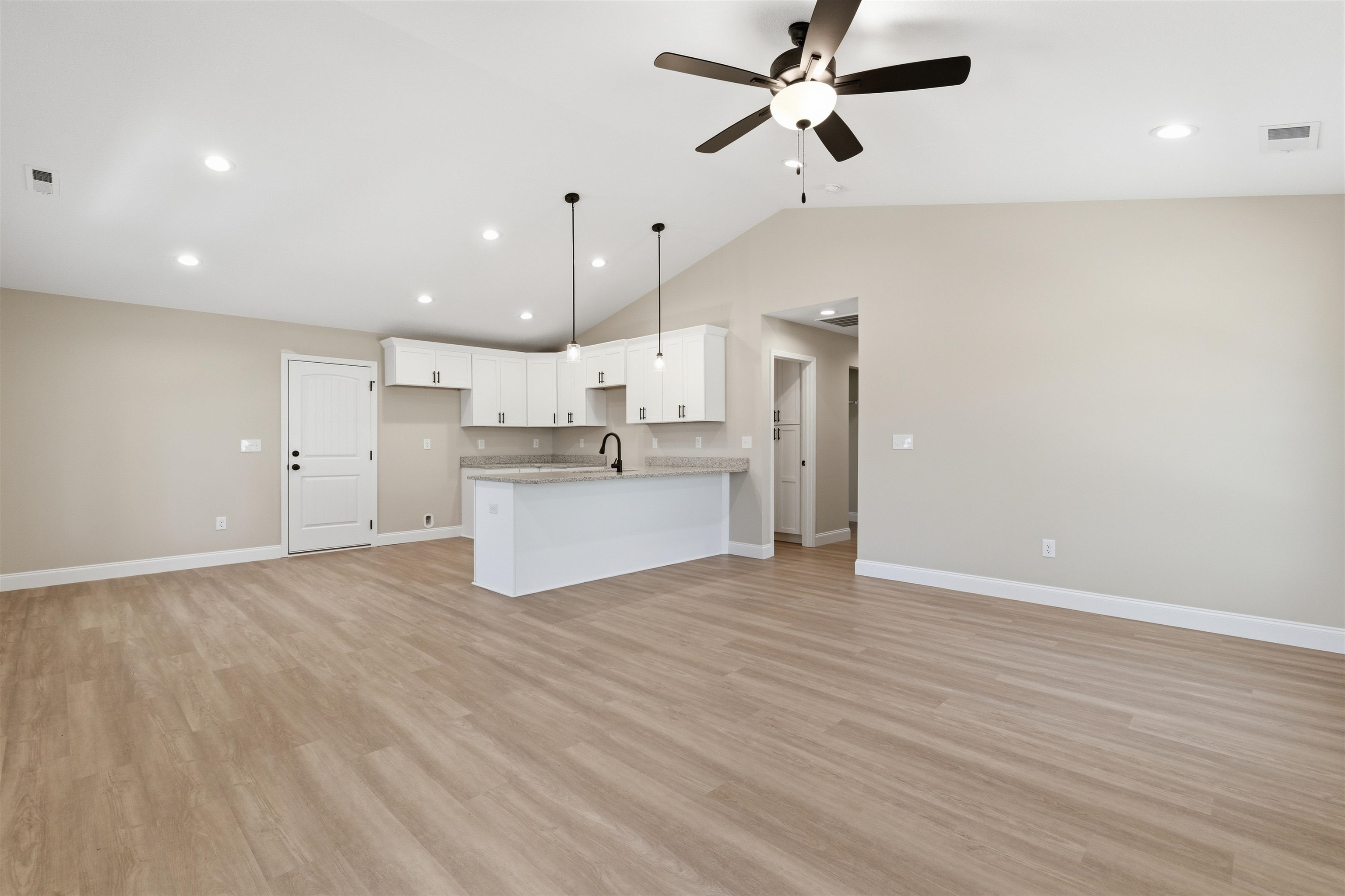 2417 Andrews Road Spartanburg, SC 29302 - Photo 11 of 25