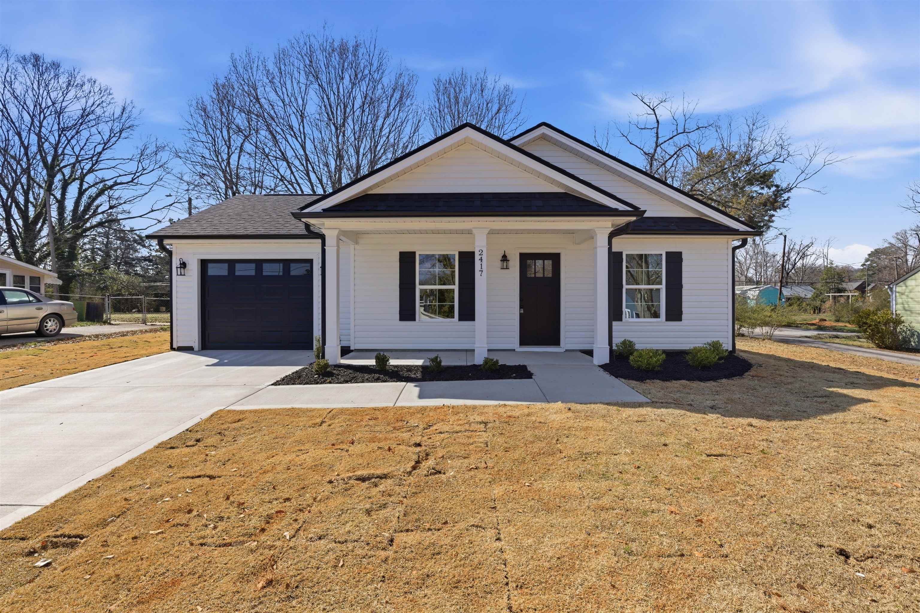 2417 Andrews Road Spartanburg, SC 29302 - Photo 2 of 25
