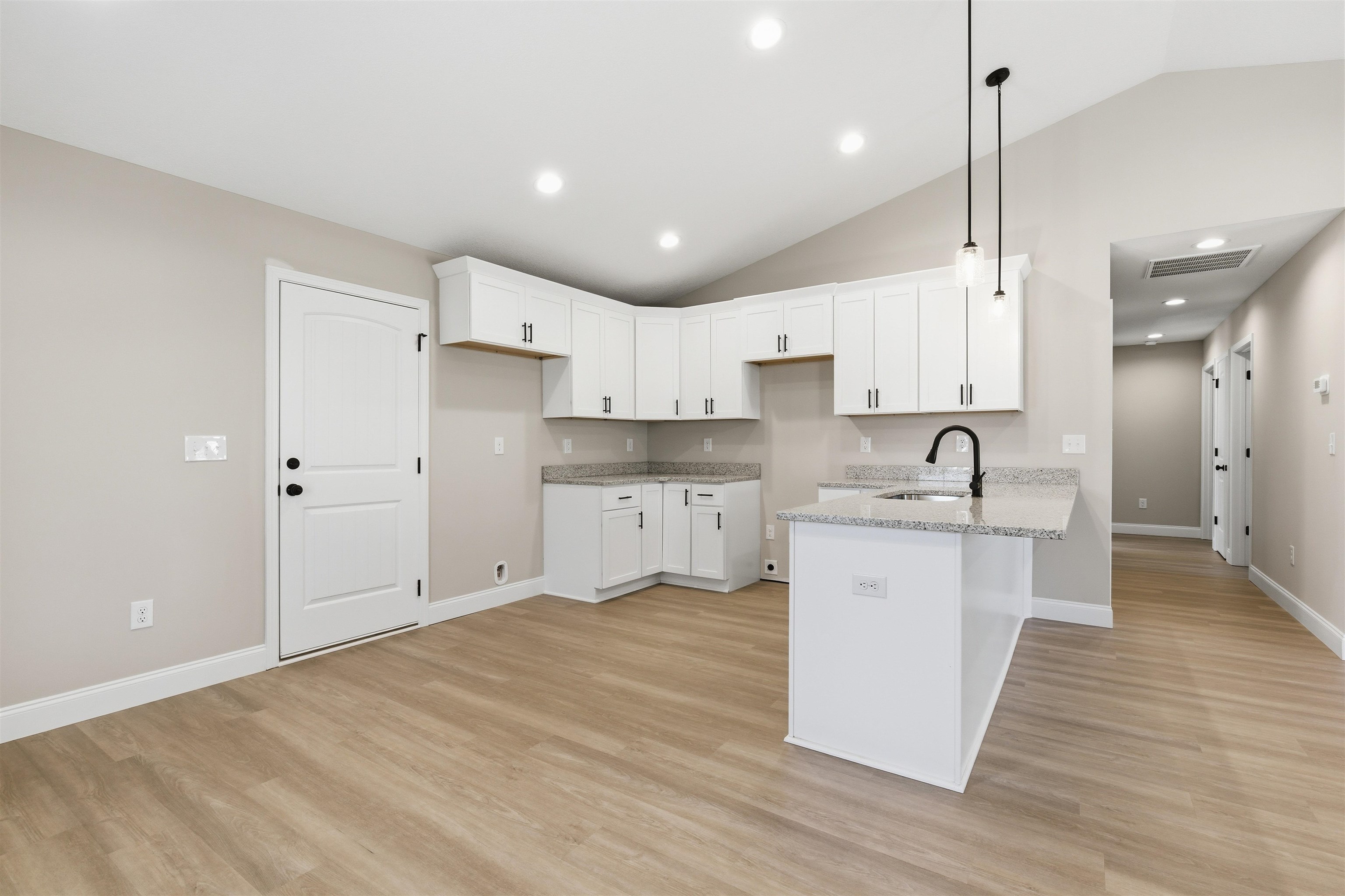 2417 Andrews Road Spartanburg, SC 29302 - Photo 9 of 25