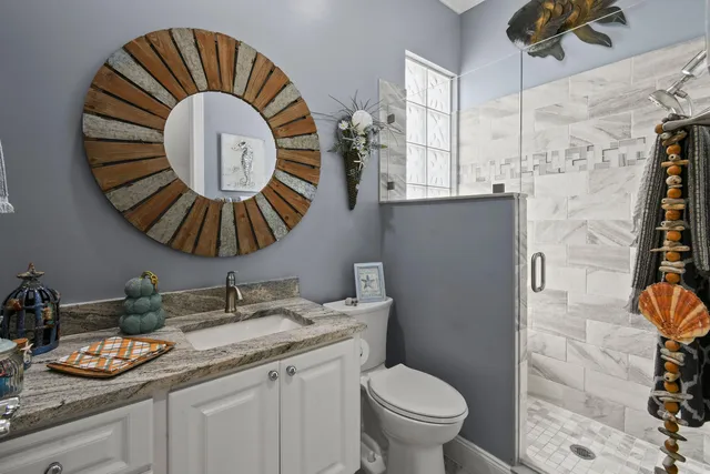 an aerial view of lake residential house with outdoor space