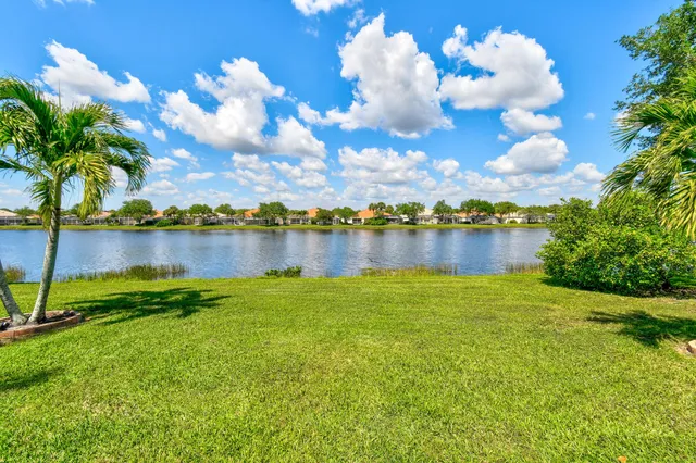 $749,900 | 8080 Southeast Paurotis Lane, Hobe Sound, FL 33455