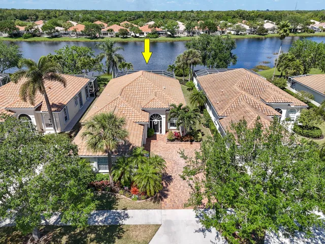 $749,900 | 8080 Southeast Paurotis Lane, Hobe Sound, FL 33455
