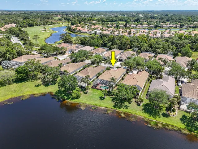 $749,900 | 8080 Southeast Paurotis Lane, Hobe Sound, FL 33455