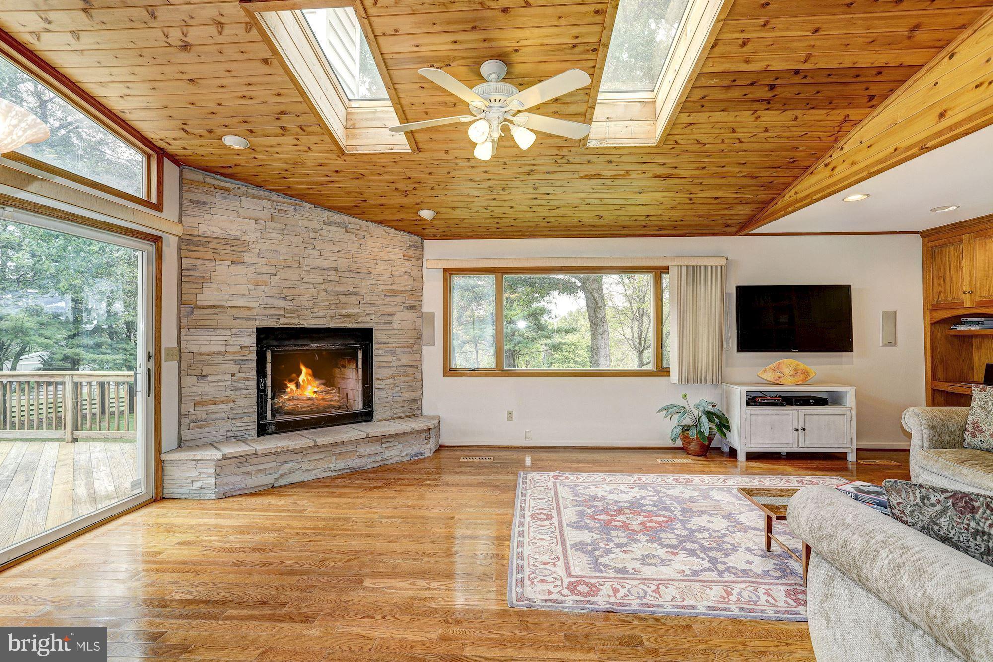 3638 Sharp Road Glenwood, MD 21738 - Photo 10 of 45 Family Room