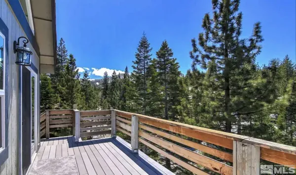 $634,000 | 227 South Benjamin Drive, Unit B, Stateline, NV 89449