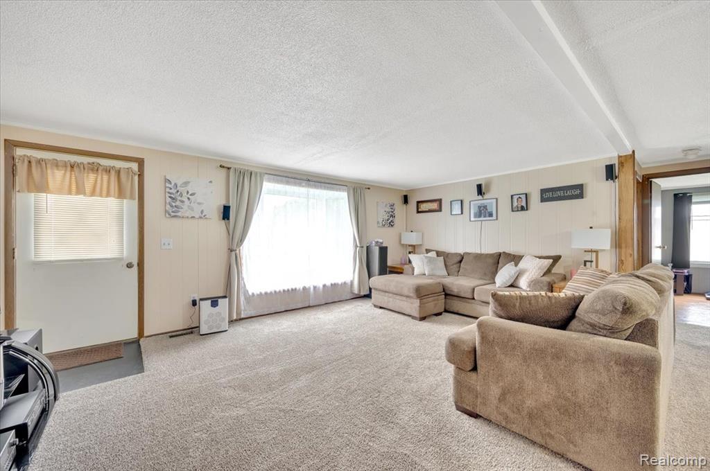 6516 Weyer Road Imlay City, MI 48444 - Photo 13 of 30 Gallery Image 13