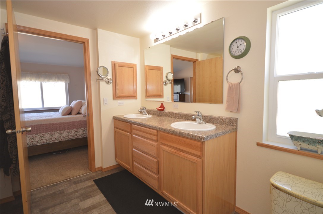 121 Weimer Road Orondo, WA 98843 - Photo 18 of 21 Gallery Image 18