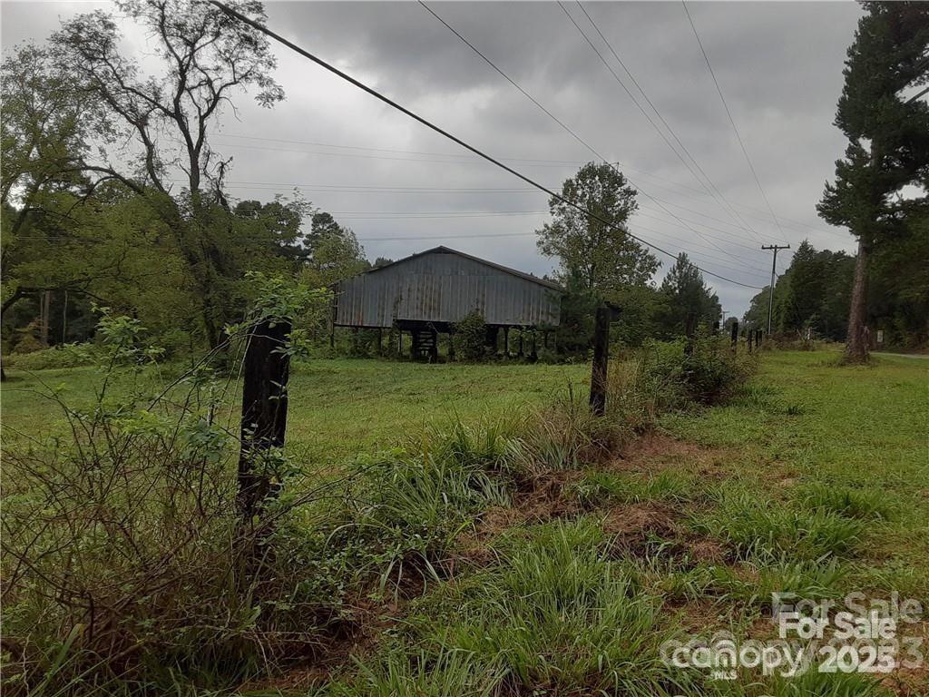 4351 Lookout Dam Road Catawba, NC 28609 - Photo 5 of 6 a view of a house with a yard