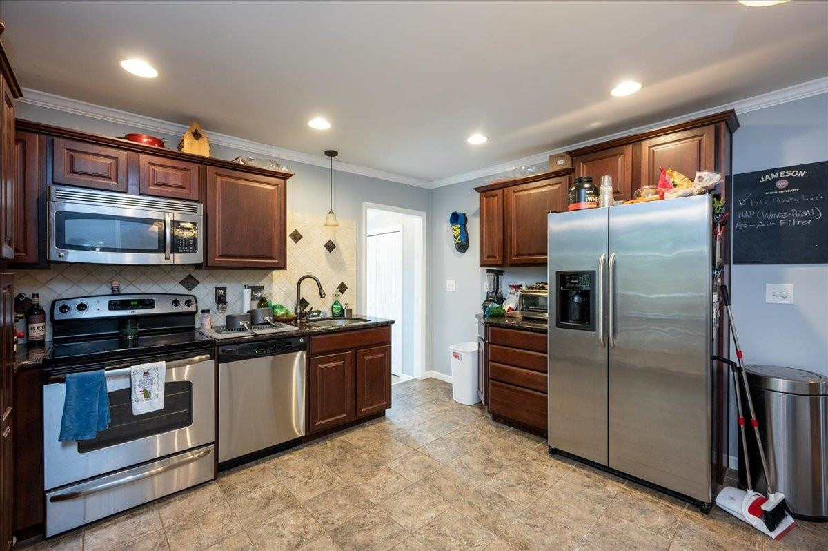 302 Georgetown Road Raleigh, NC 27608 - Photo 7 of 19 Photo 7