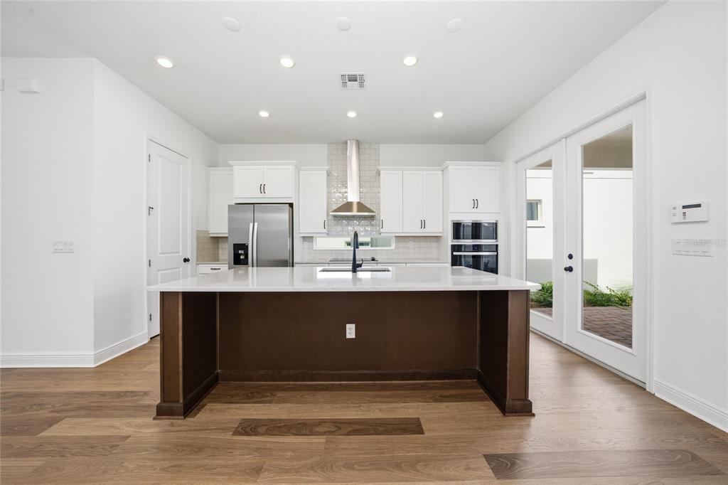 9877 Peebles Street Orlando, FL 32827 - Photo 11 of 37