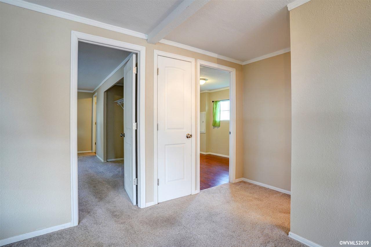 3116 Turner Road Southeast Salem, OR 97302 - Photo 14 of 32