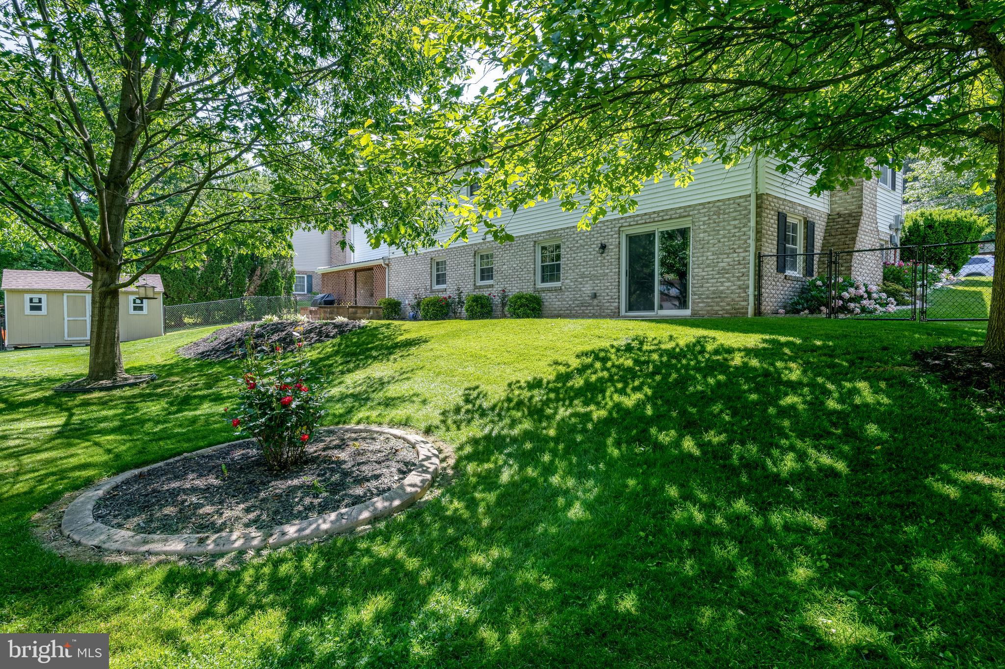 136 Lexington Road York, PA 17402 - Photo 38 of 39