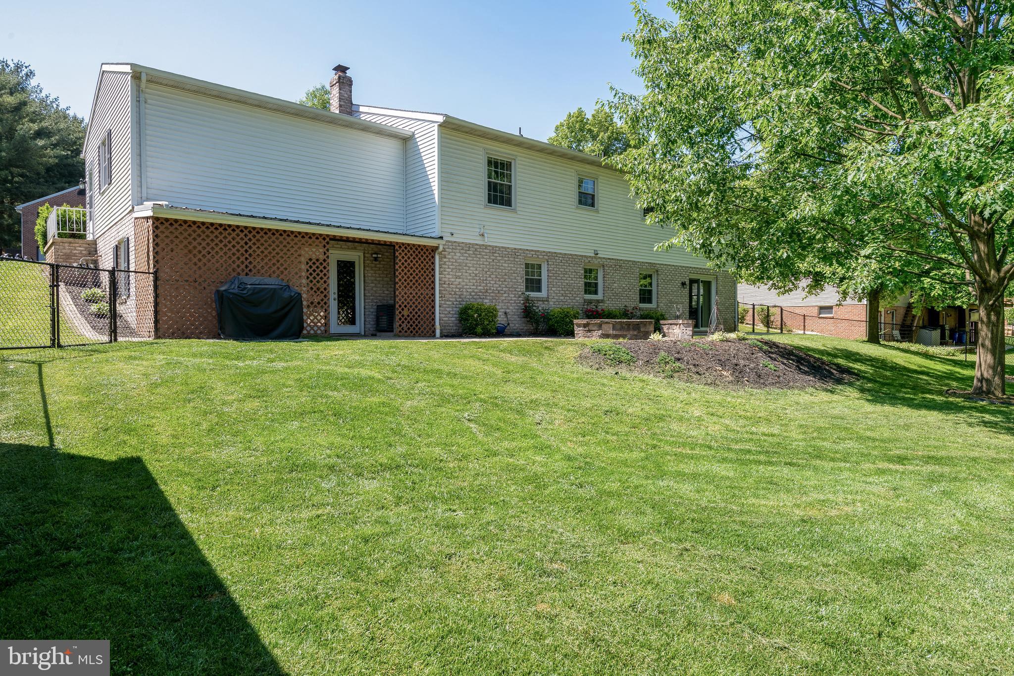 136 Lexington Road York, PA 17402 - Photo 39 of 39