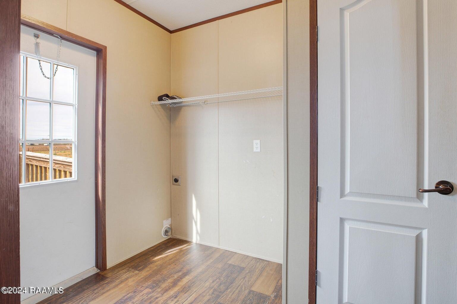 5010 Rutten Rill Road Jeanerette, LA 70544 - Photo 4 of 7 20240812162817877331000000-o
