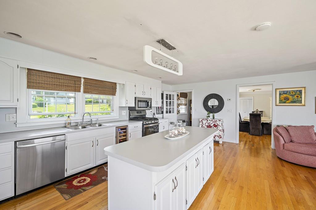 104 Emery Road Marshfield, MA 02050 - Photo 14 of 41 Gallery Image 14