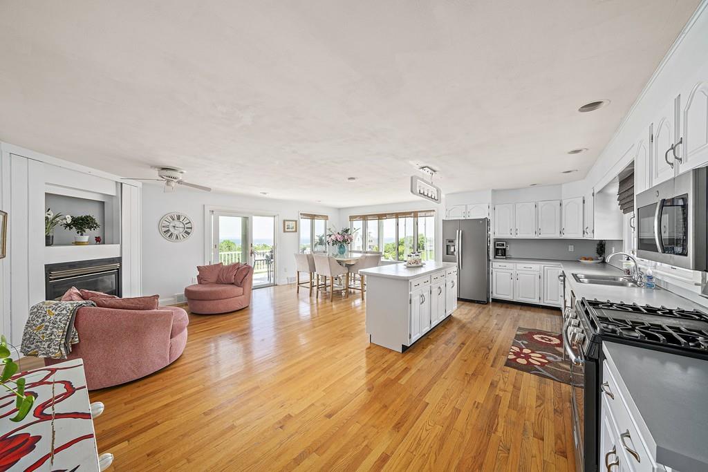 104 Emery Road Marshfield, MA 02050 - Photo 15 of 41 Gallery Image 15
