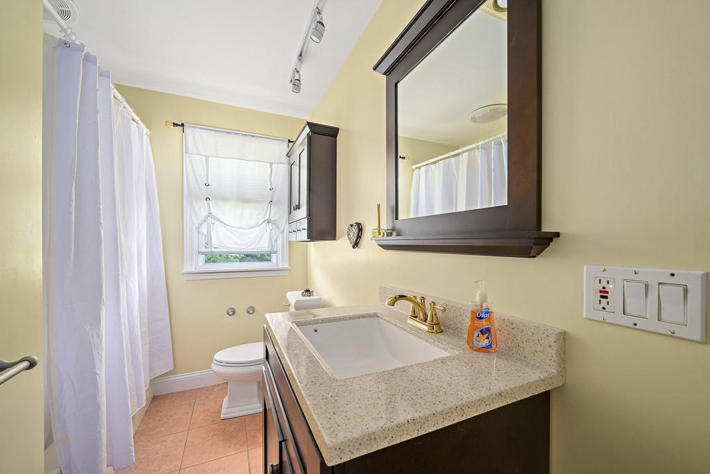 104 Emery Road Marshfield, MA 02050 - Photo 33 of 41 Gallery Image 33