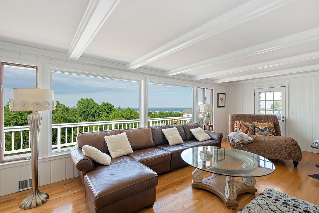 104 Emery Road Marshfield, MA 02050 - Photo 4 of 41 Gallery Image 4