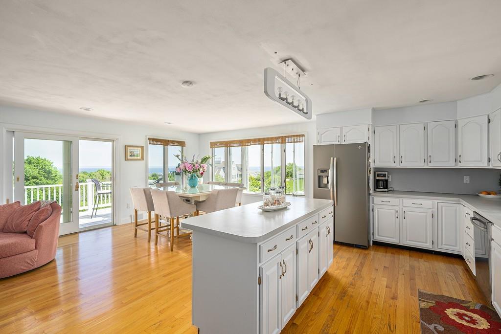 104 Emery Road Marshfield, MA 02050 - Photo 10 of 41 Gallery Image 10
