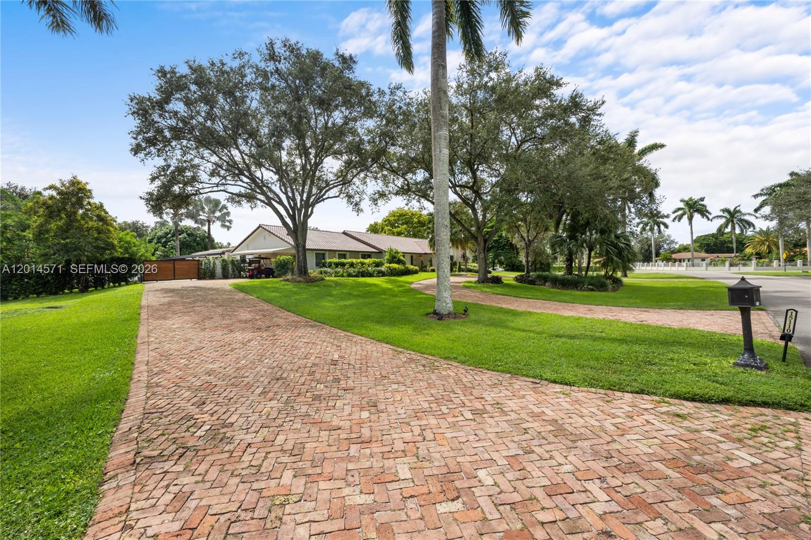 15110 North Saxon Circle Southwest Ranches, FL 33331 - Photo 25 of 45