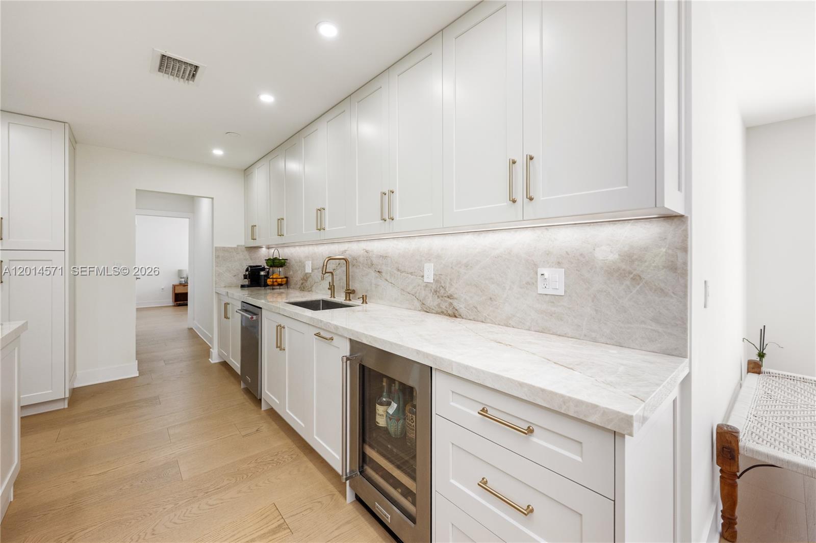 15110 North Saxon Circle Southwest Ranches, FL 33331 - Photo 6 of 45