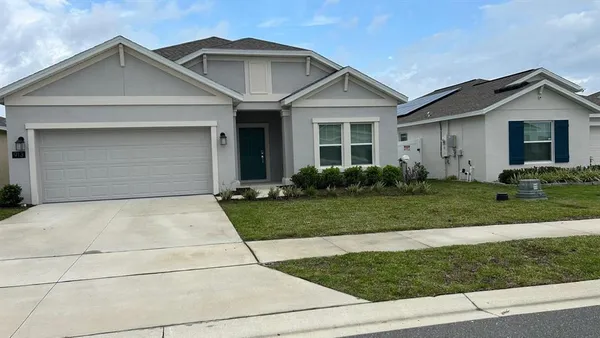 $368,000 | 913 Laurel Vw Way, Groveland, FL 34736