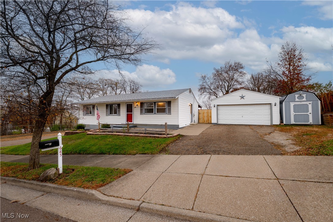 685 Freedom Avenue Akron, OH 44310 - Photo 2 of 16 Gallery Image 2