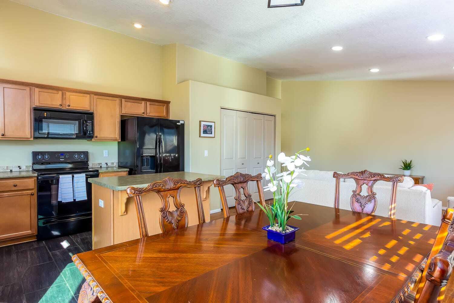 16423 Riley Drive La Pine, OR 97739 - Photo 4 of 20 4-KwxQ7bp5T2ShZQgWZMtu_16423-Riley-Dr-Ki
