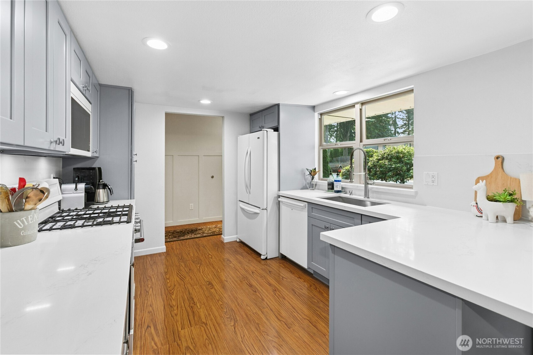 22615 1st Drive Southeast Bothell, WA 98021 - Photo 12 of 39 Gallery Image 12