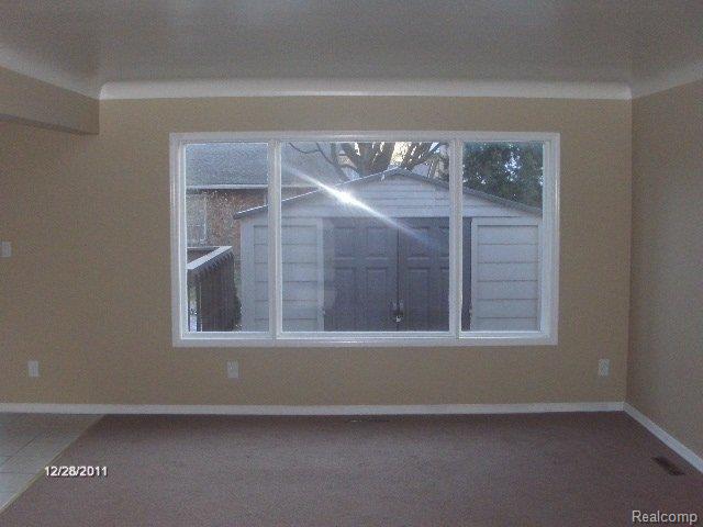 35115 Six Mile Road Livonia, MI 48152 - Photo 10 of 25 Picture 113.jpg