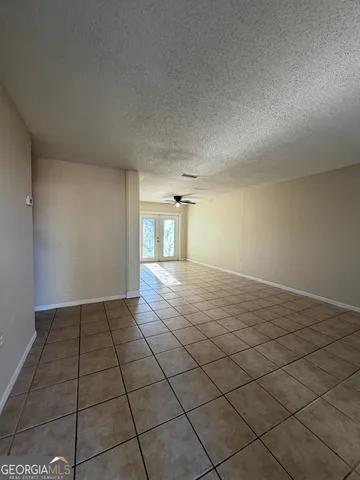 $1,400 | 508 Chateau Circle, St. Marys, GA 31558