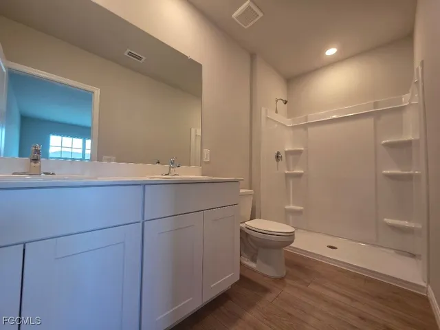 $1,950 | 8119 Haley Crk Way, Lehigh Acres, FL 33971