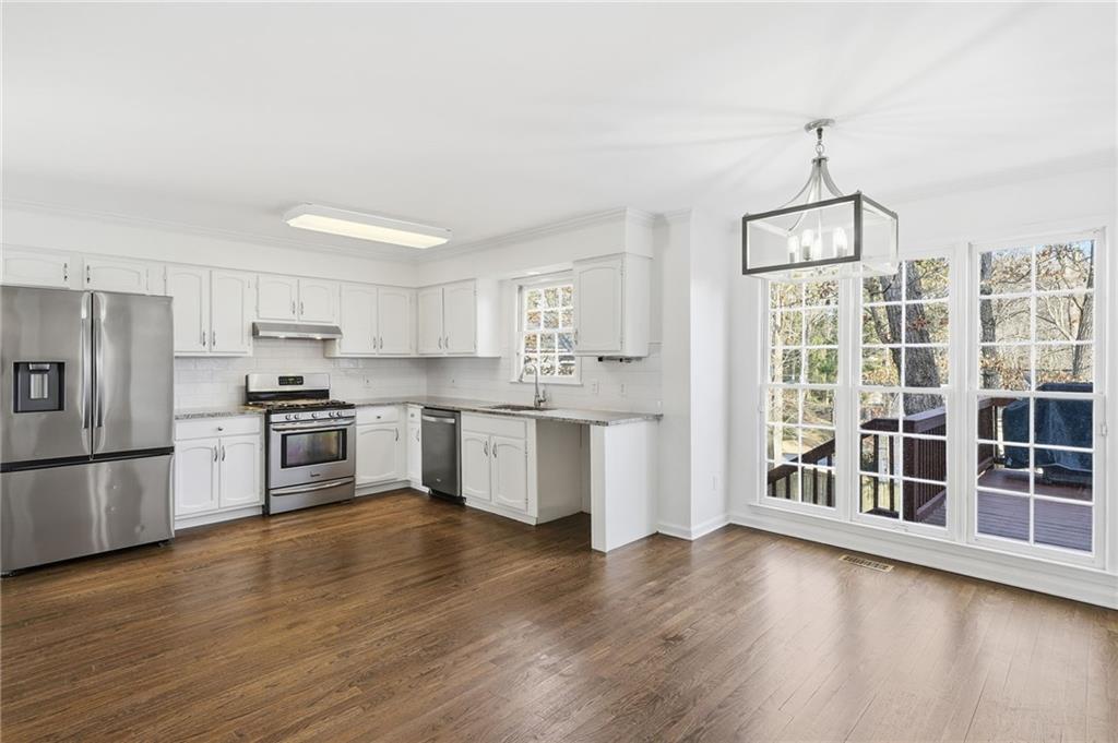 100 Stone Gate Way Southeast Mableton, GA 30126 - Photo 15 of 52