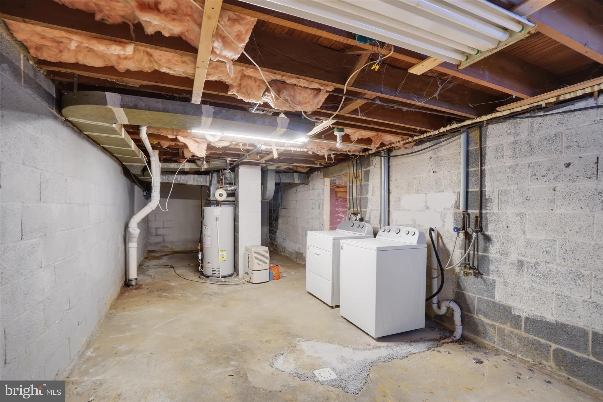 321 Frederick Court York, PA 17403 - Photo 18 of 24 a view of a storage room with an empty space