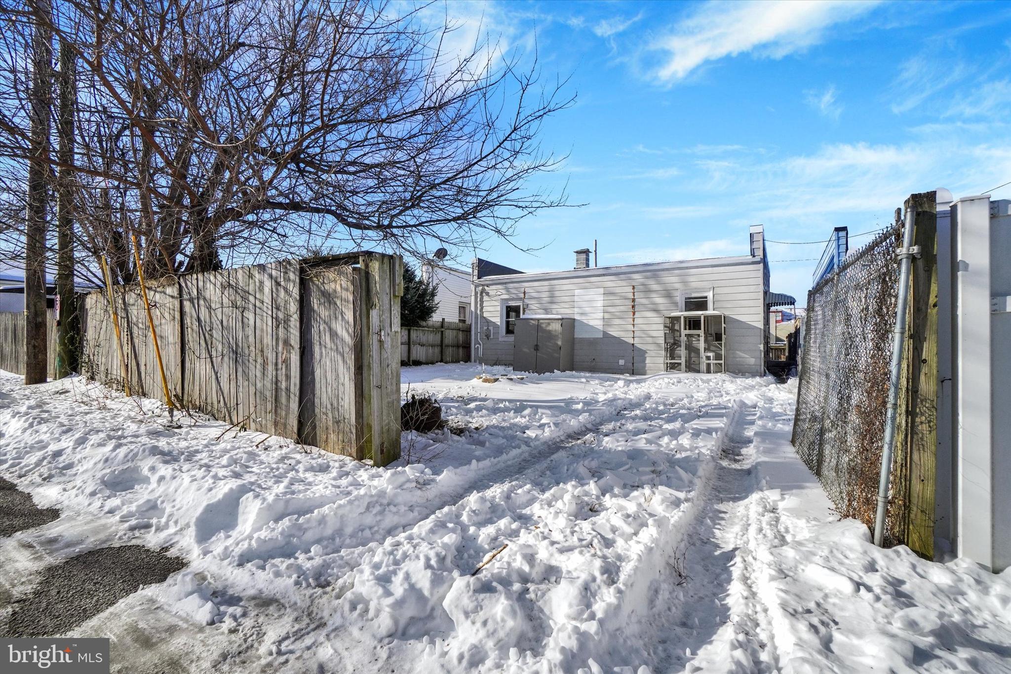 321 Frederick Court York, PA 17403 - Photo 24 of 24 a view of a backyard with large trees